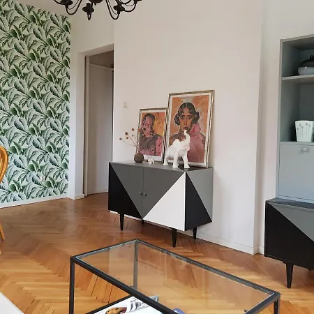 Apartment Spice